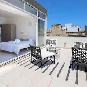 https://ta-gianni-guest-house.hotelssaintjulians.com