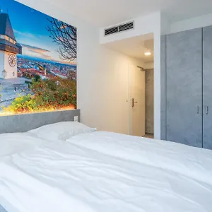 hotellátogatás