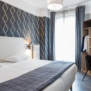 Ambassadeur Otel Paris
